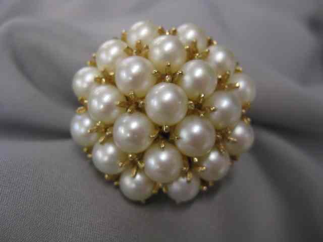 Appraisal: Pearl Ring lustrous pearls in kyellow gold grams