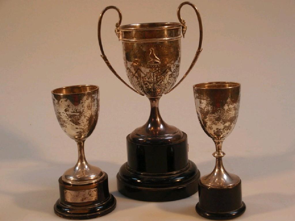 Appraisal: A George V two-handled silver prize cup with embossed acanthus