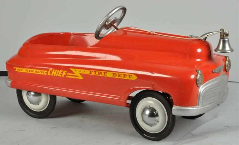 Appraisal: Murray Comet Fire Chief's Car Pedal Toy Description Circa s