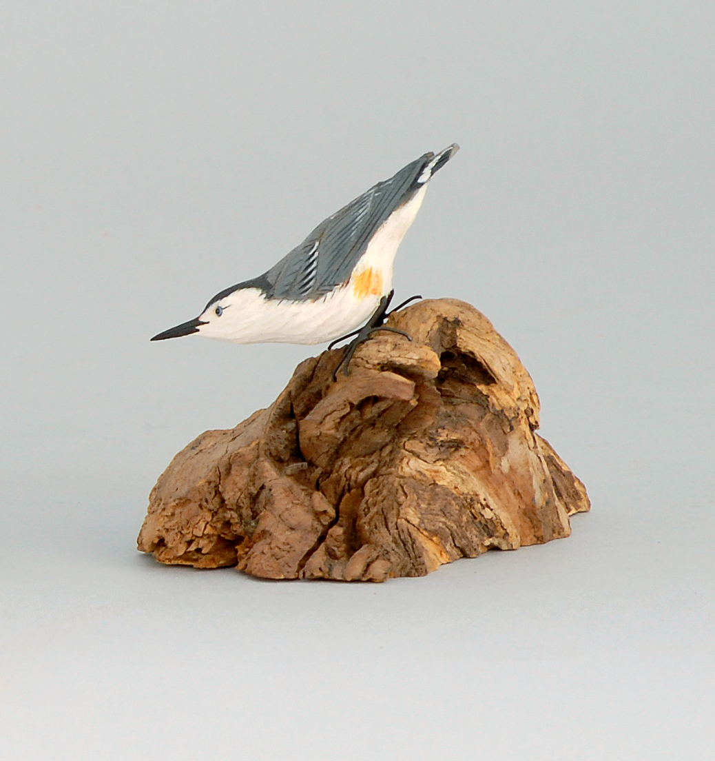 Appraisal: MINIATURE NUTHATCH By Dick Saudo of Woods Hole Massachusetts Mounted