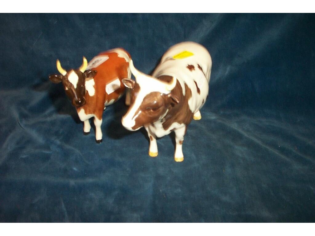 Appraisal: A Beswick model of an Ayrshire bull CH-Whitehill mandate together