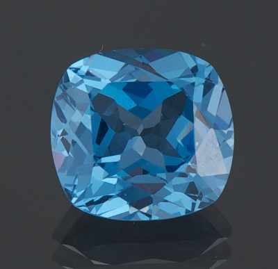 Appraisal: An Unmounted Blue Topaz Cushion cut weighing ct Very pretty