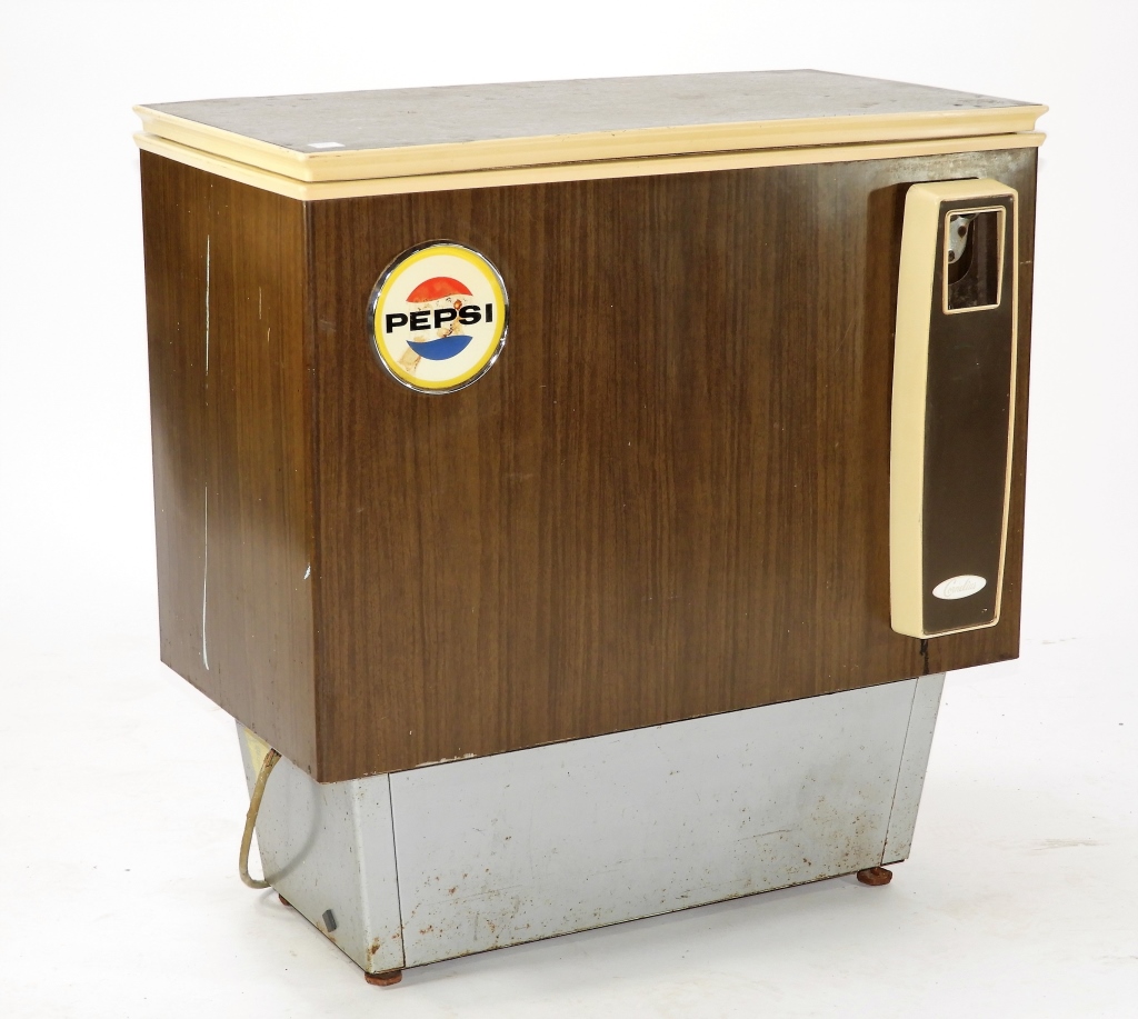 Appraisal: CORNELIUS CO PEPSI WOOD GRAIN ELECTRIC COOLER Illinois Circa Wood