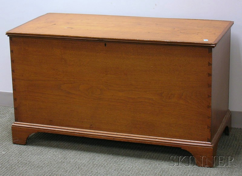 Appraisal: Walnut Dovetail-constructed Blanket Box lg in Refinished top with stains