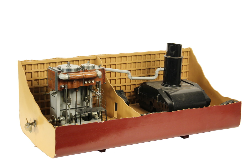 Appraisal: ENGINEER'S SHIP ENGINE MODEL - Two-Cylinder Compound Vertical Engine Model