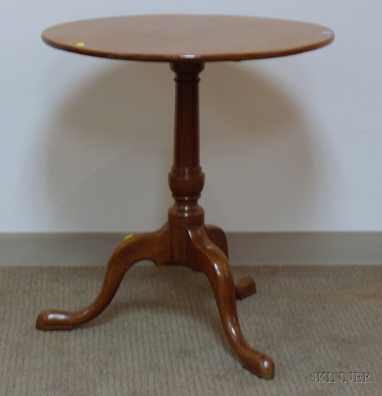 Appraisal: Chippendale-style Cherry Tea Table