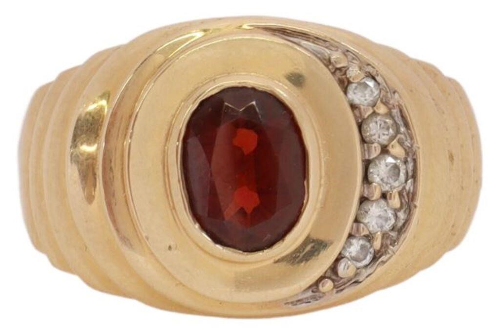 Appraisal: Estate Gent's kt yellow gold ring set with a reddish