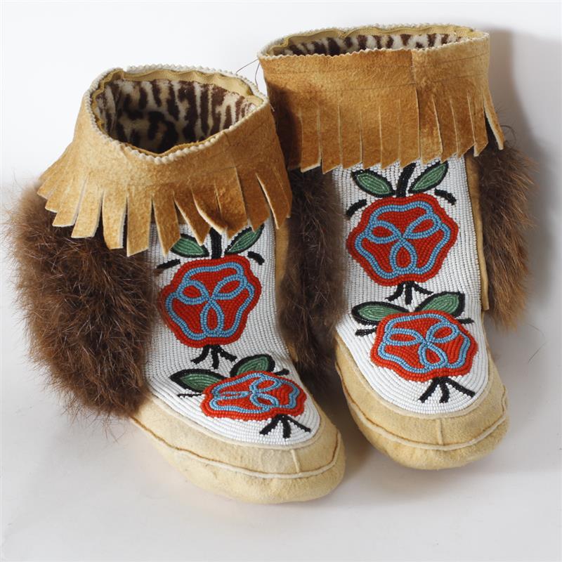 Appraisal: Pair Alaskan Native American floral beaded mukluk boots moccasins with