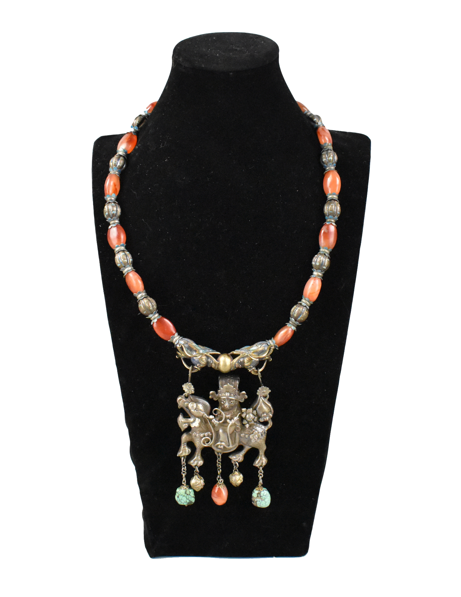 Appraisal: A Chinese silver necklace with Agate Turquoise dating from the