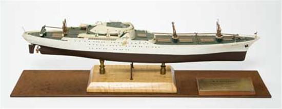 Appraisal: AMERICAN EXPORT LINES Savannah Plastic model of the ship inches