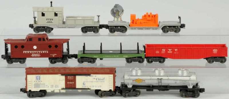 Appraisal: Lot of Lionel Freight Cars American Post-war Includes no refrigerator