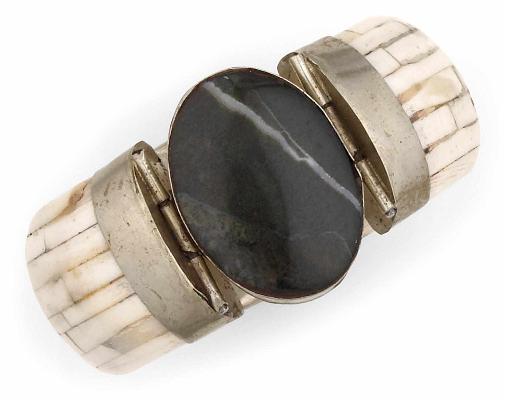 Appraisal: A bone and hardstone cuff