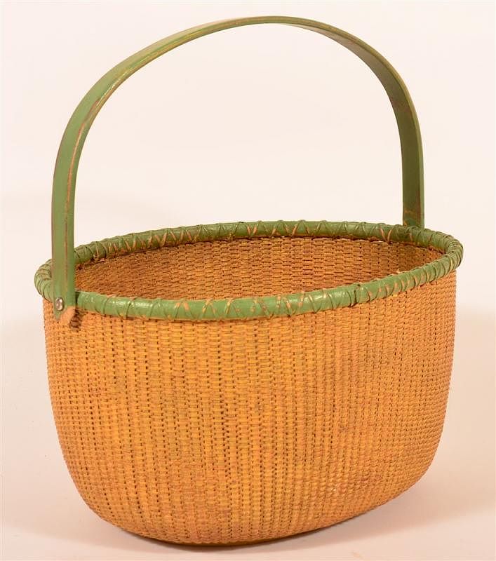 Appraisal: Nantucket Style Oval Swing Handle Basket Vintage Nantucket Style Oval