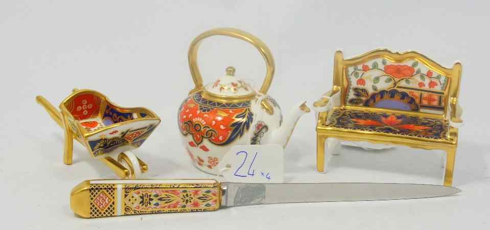 Appraisal: Royal Crown Derby Collection of Miniature Giftware items comprising Garden