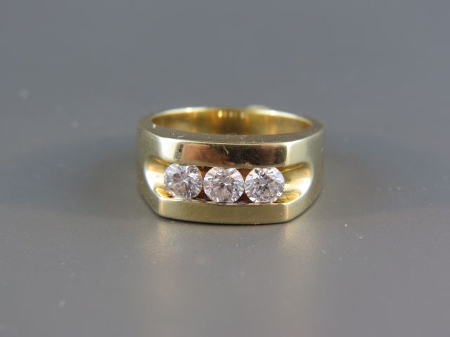 Appraisal: Diamond Ring round brilliant diamonds k yellow gold high grade