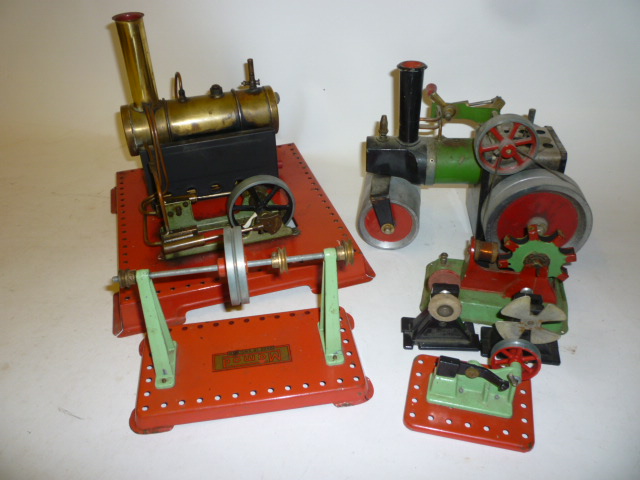 Appraisal: A Mamod steam roller SR a long and a Mamod