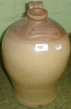 Appraisal: A thC stoneware ale flagon with maker S Beckett Retford