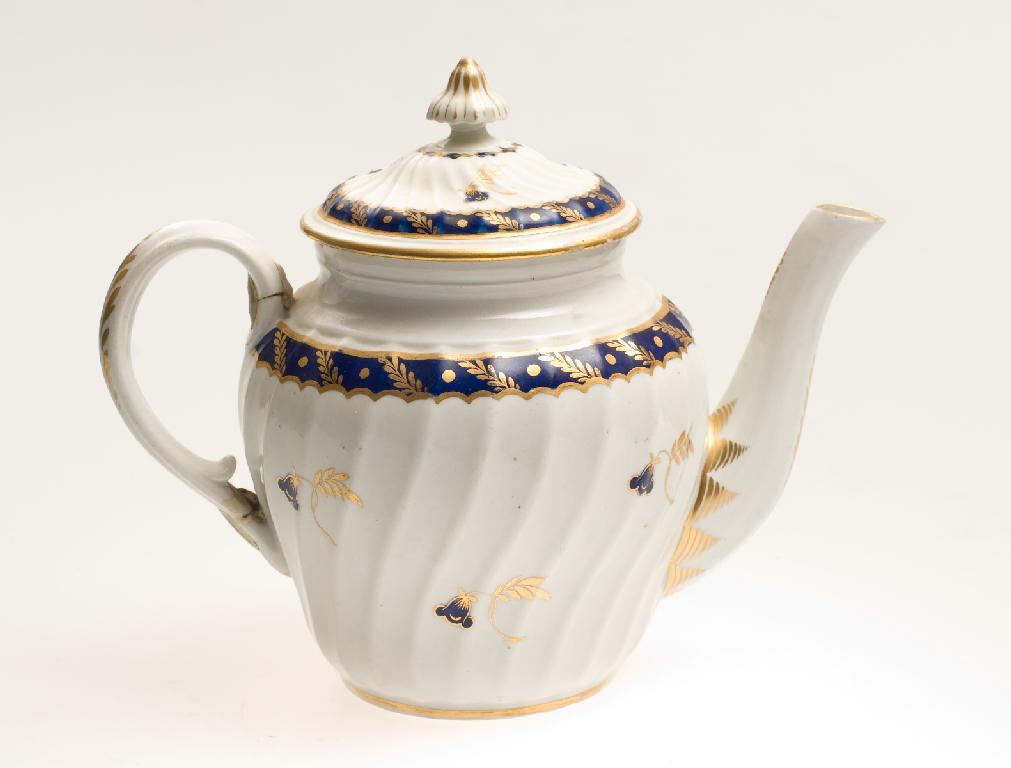 Appraisal: WORCESTER PORCELAIN TEAPOT c of wrythen form decorated with bands