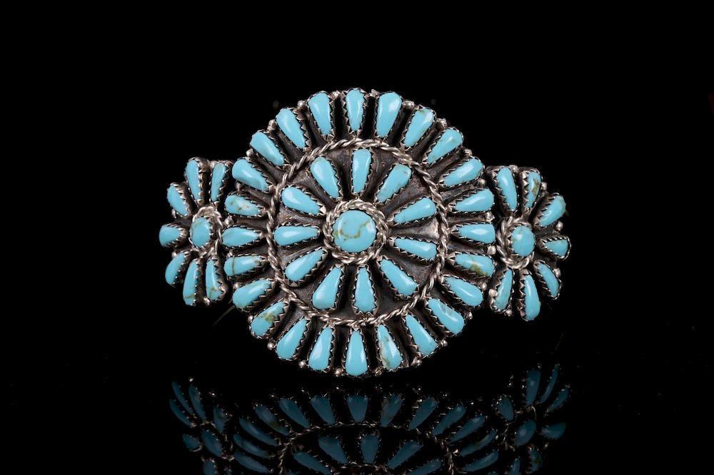 Appraisal: Navajo Petite Point Turquoise Bracelet For your bidding pleasure is