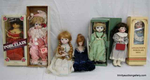 Appraisal: Misc Fine Porcelain Doll CollectiblesFrom the estate of lady who