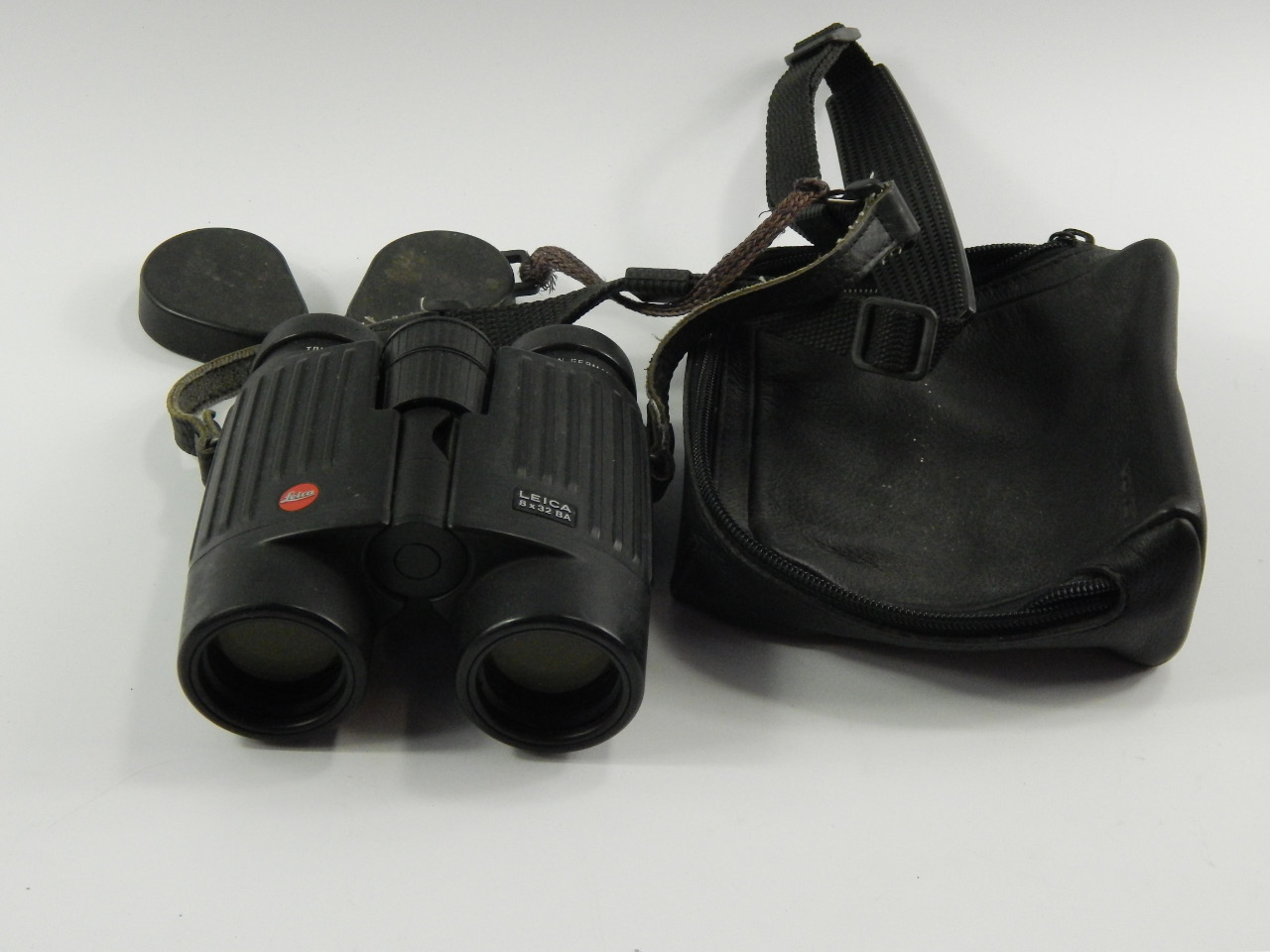 Appraisal: A pair of Leica Trinavid x BA binoculars soft cased