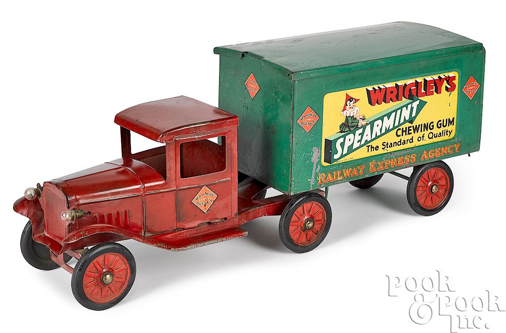 Appraisal: Buddy L Wrigley's Gum Railway Express tractor trailer Buddy L