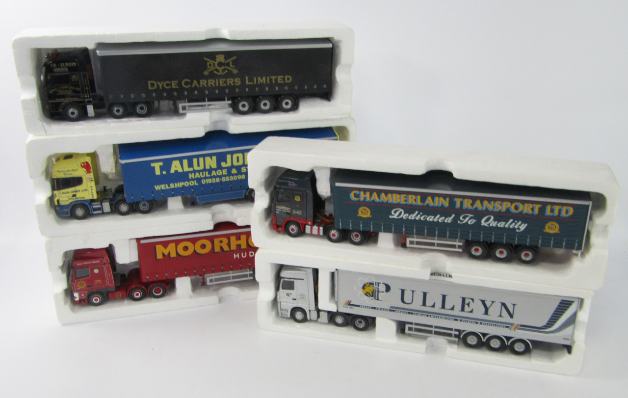 Appraisal: Corgi die cast lorries comprising Pulleys Dyce Carriers Ltd Chamberlain