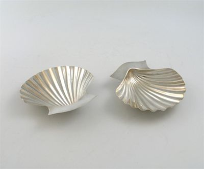 Appraisal: A pair of early Victorian silver butter shells by Mary