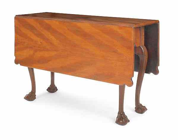 Appraisal: Philadelphia Chippendale mahogany drop leaf dining table ca with notched