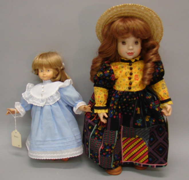 Appraisal: Pair of dolls All wood ANRI Elizabeth designed by Sara