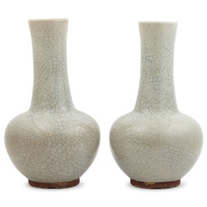 Appraisal: A Pair of Chinese Crackle Glazed Porcelain Bottle Vases th