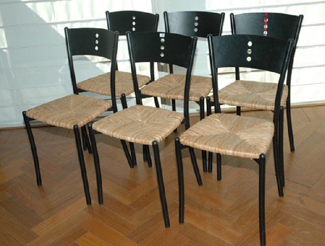 Appraisal: A SET OF SIX MODERN ITALIAN DINING CHAIRS Each with