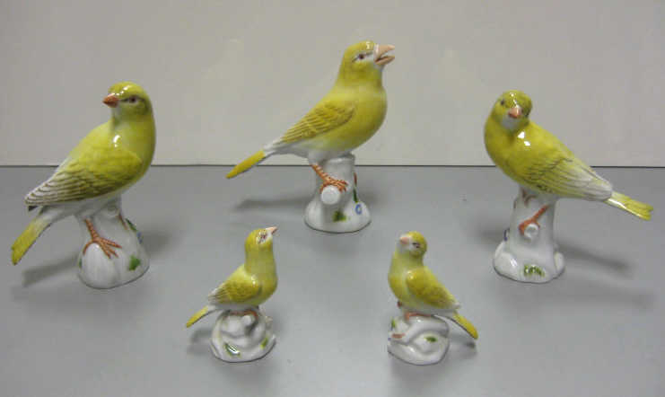 Appraisal: FIVE MEISSEN PORCELAIN CANARIES After Kaendler and two pairs Acier