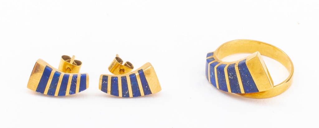 Appraisal: K YELLOW GOLD INLAID LAPIS RING EARRINGS Set of K