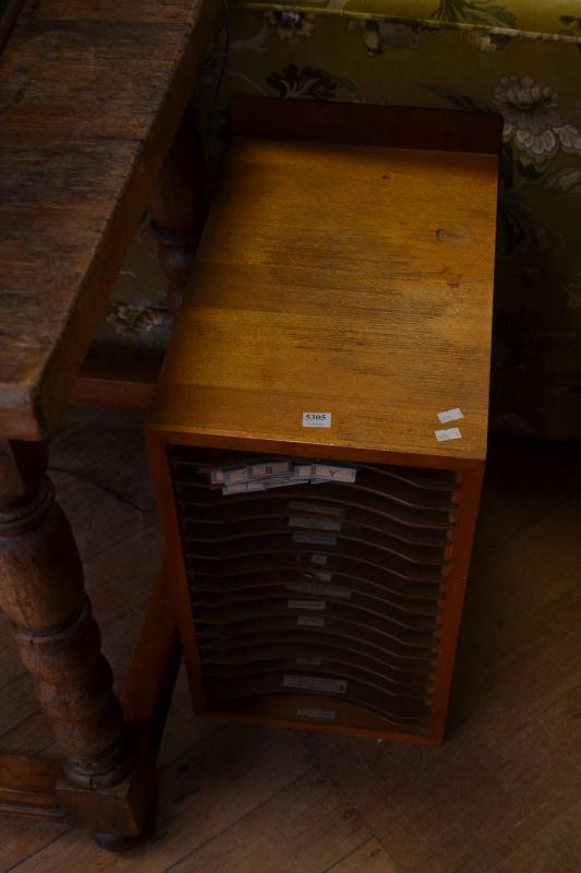 Appraisal: A SMALL OAK DESK FILING CABINET A SMALL OAK DESK