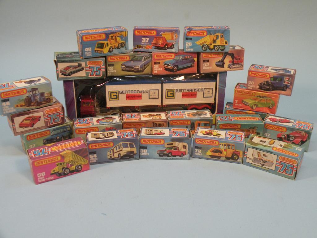 Appraisal: A Matchbox Scammell crusader container truck boxed and Matchbox vehicles