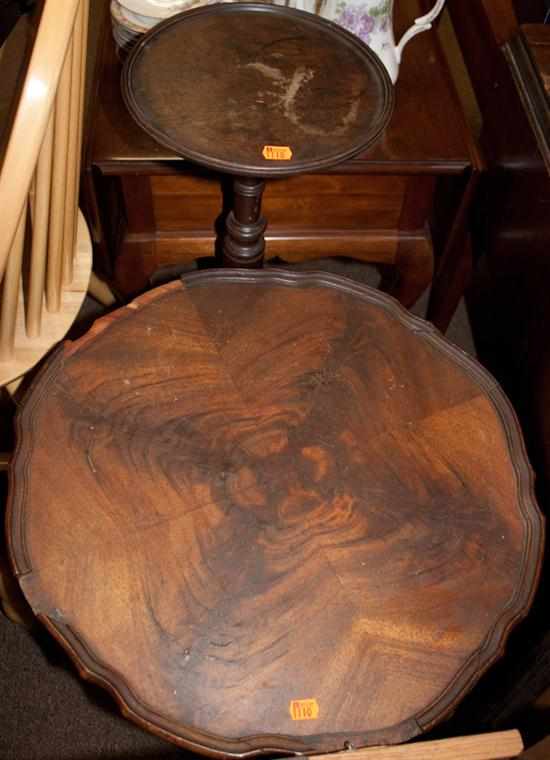 Appraisal: Mahogany pie-crust tea table and a fern stand Estimate -