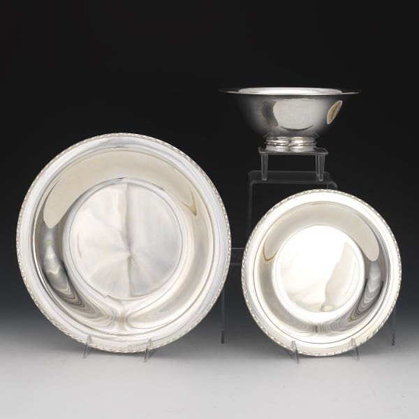 Appraisal: THREE STERLING SILVER TOWLE HOLLOWARE SERVING DISHES x Including a