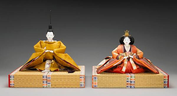 Appraisal: A pair of emperor and empress dolls th Century The