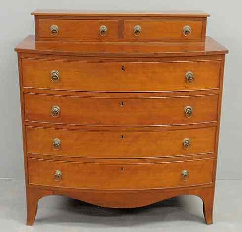 Appraisal: New England Hepplewhite cherry bow-front chest of drawers c with