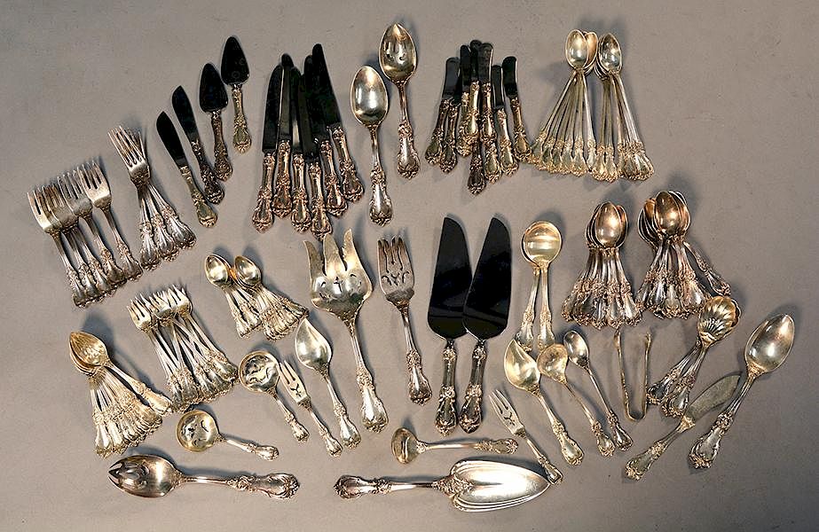 Appraisal: Reed and Barton sterling flatware in the Burgundy pattern Reed