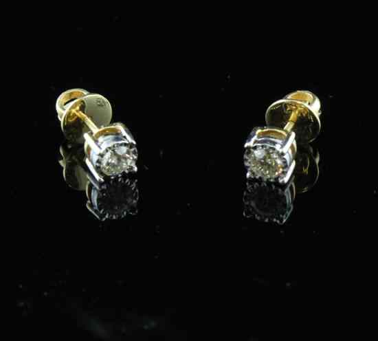 Appraisal: A pair of ct gold solitaire diamond ear studs Estimate