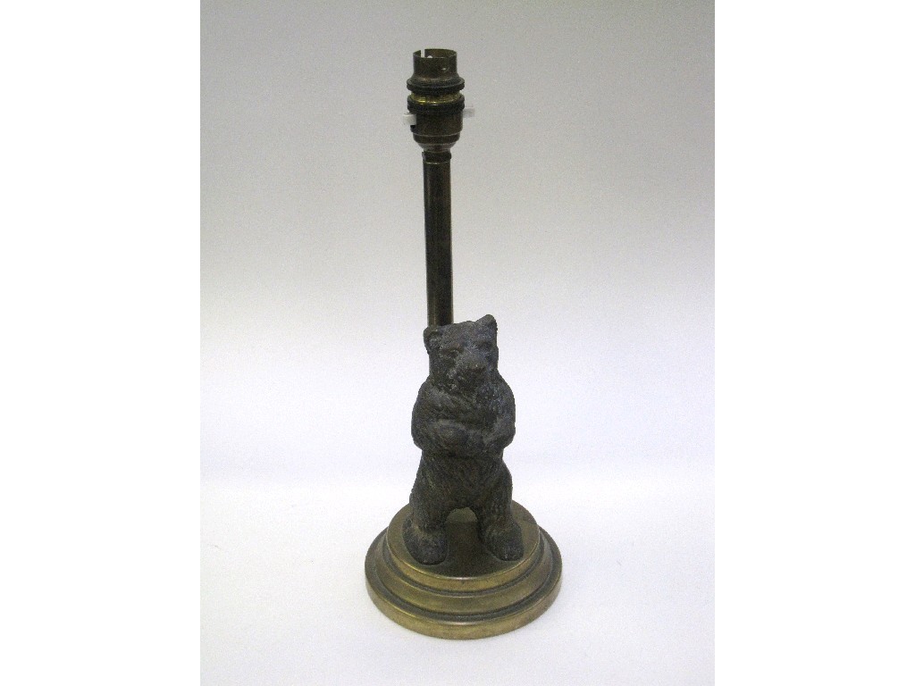 Appraisal: Bronze model of a bear mounted on brass lamp base