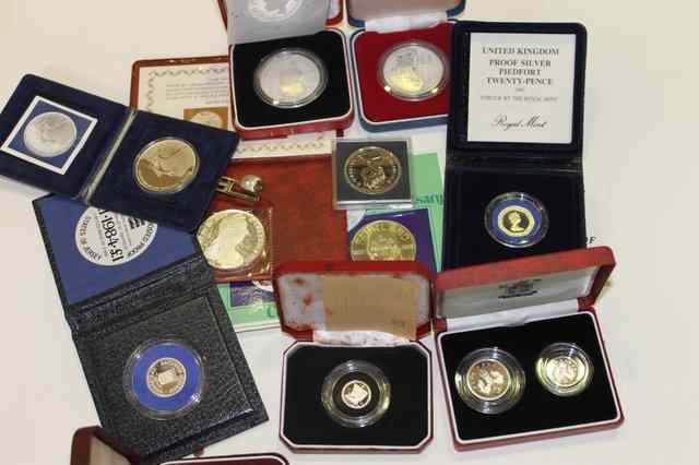 Appraisal: A COLLECTION OF MISCELLANEOUS SILVER PROOF and other coins mostly