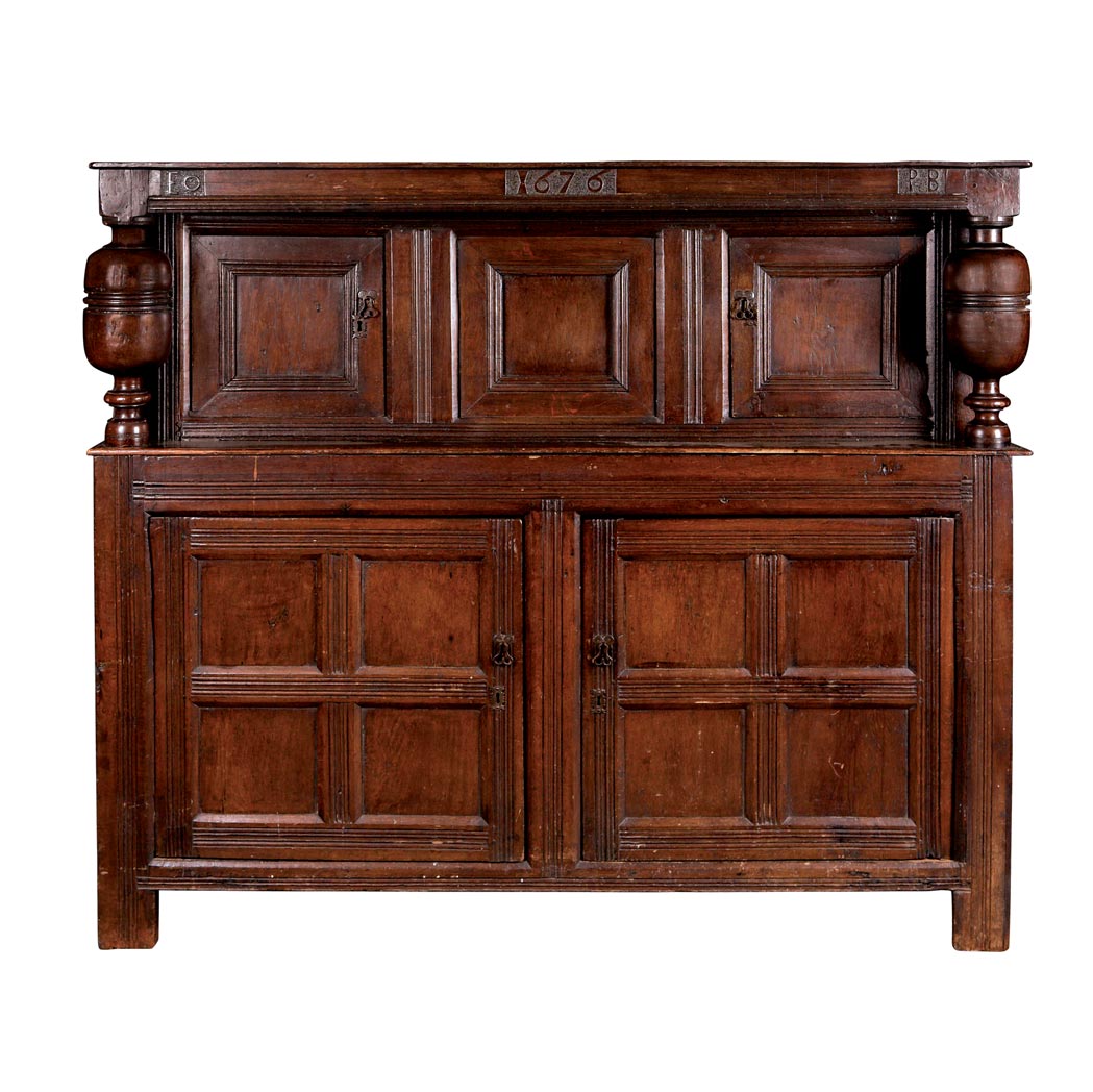 Appraisal: William III Oak Court Cupboard In two parts the upper