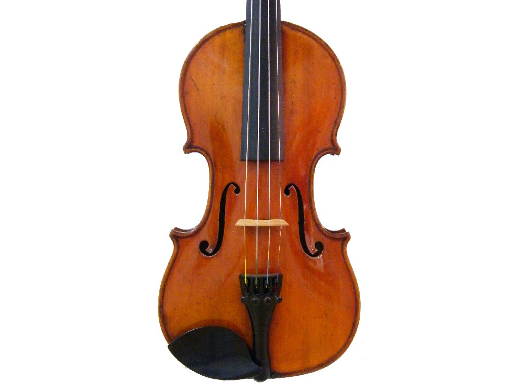 Appraisal: th century violin bearing a Fagnola label the one piece