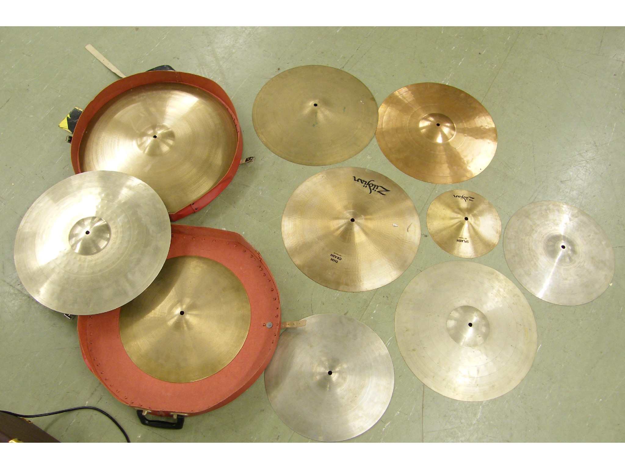 Appraisal: Ten various drum cymbals to include a Zildjian thin crash