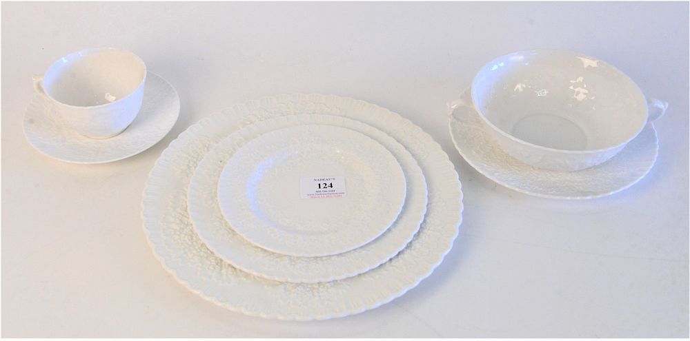 Appraisal: Spode Porcelain Piece Dinnerware Set pattern 'Savoy White ' to