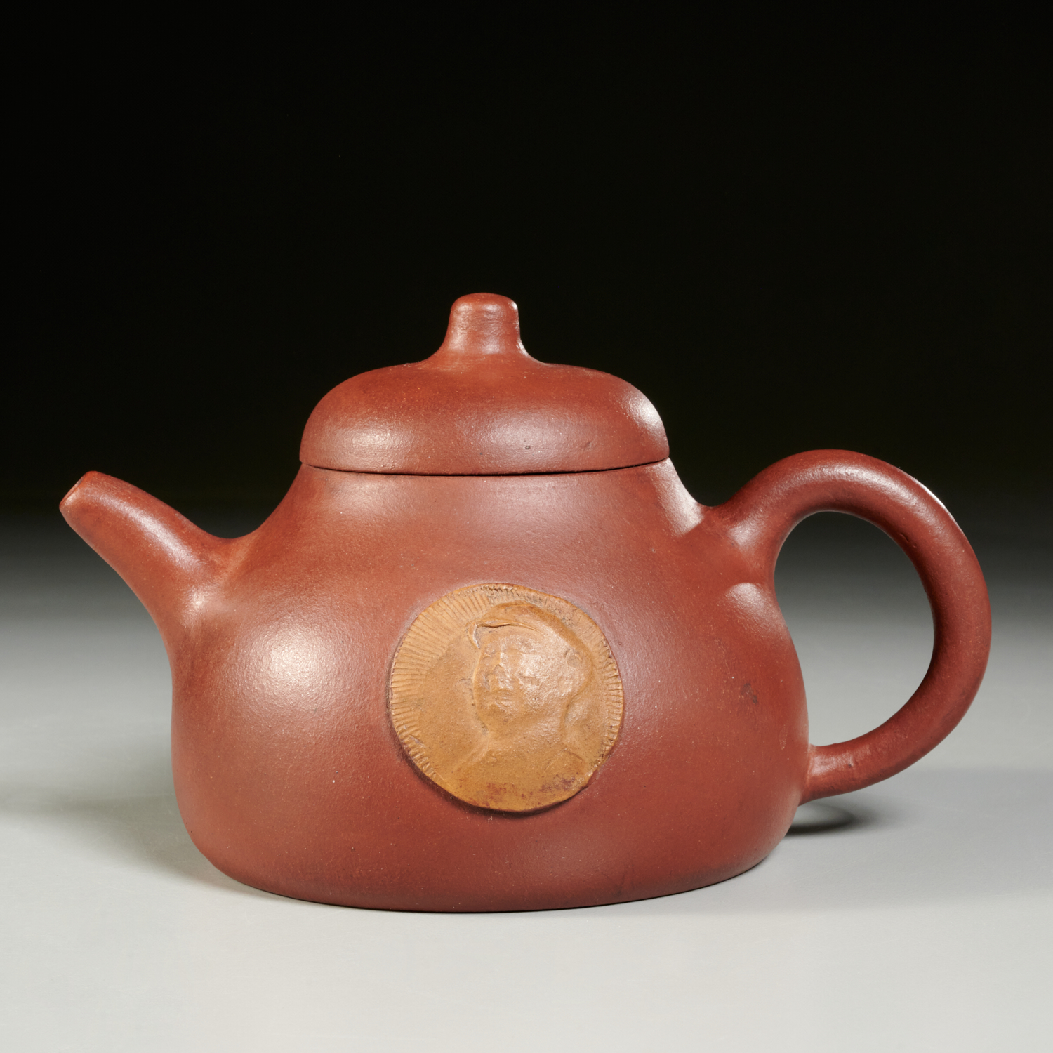 Appraisal: MARK OF GU JING ZHOU YIXING MAO TEAPOT Gu Jing