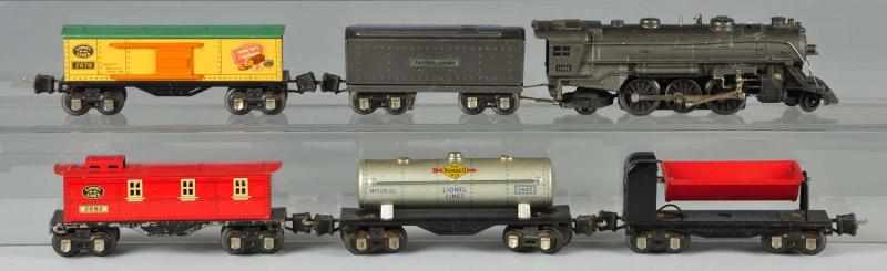 Appraisal: Lionel O- Gauge Freight Train Set Description Post-war Includes no